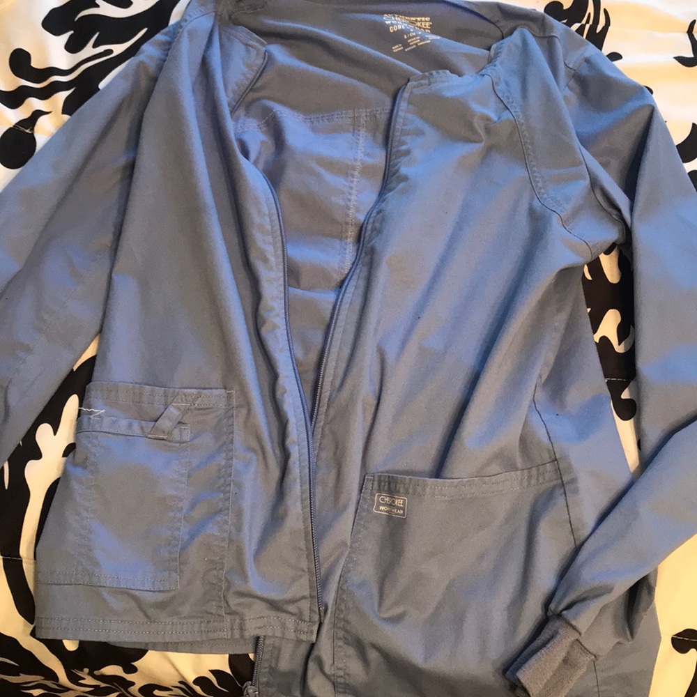 Scrub jacket